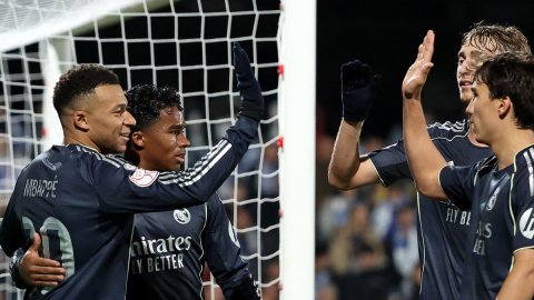 Real and Atletico Madrid claim narrow wins in Copa del Rey