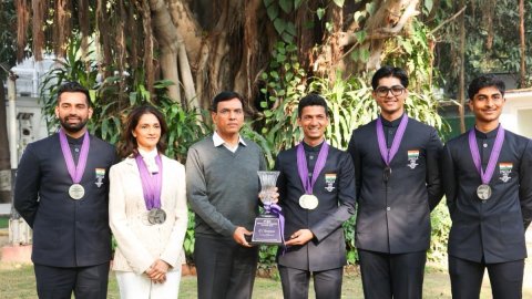Sports Min Mandaviya felicitates Asian Equestrian medallists, reaffirms govt’s  commitment to set up