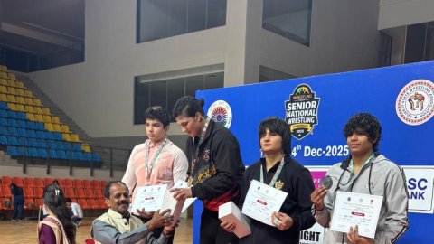 Sr National Wrestling C'ship: Antim, Manisha and Nisha Dahiya win gold medals