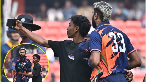 हैदराबाद में दिखी Hardik Pandya की दीवानगी, सिक्योरिटी की धज्जियां उड़ाकर सेल्फी लेने मैदान में घुसा