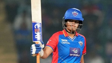 Shafali Verma ने छक्कों का पचासा पूरा कर रचा इतिहास, WPL में ऐसा करने वाली पहली महिला क्रिकेटर बनीं