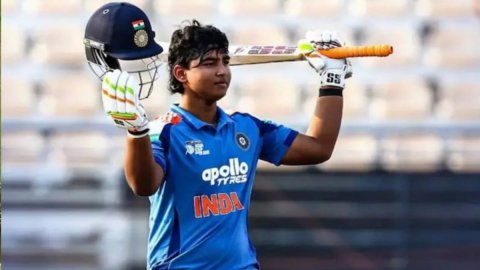 U-19 ODI: SA के खिलाफ गरजा RR का 14 साल का सितारा, 68 रन की पारी में 10 छक्के ठोककर तोड़ा ऋषभ पंत का