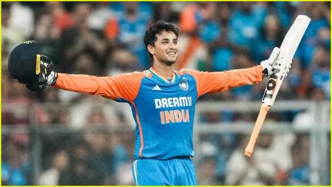 5 चौके, 8 छक्के और 84 रन! Abhishek Sharma ने रचा इतिहास, एक साथ तोड़ा Rohit Sharma और KL Rahul का मह