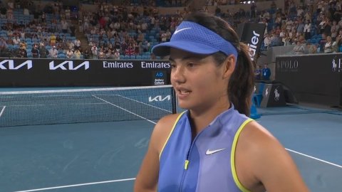 Aus Open: Emma Raducanu dispatches Thailand’s Sawangkaew in first round