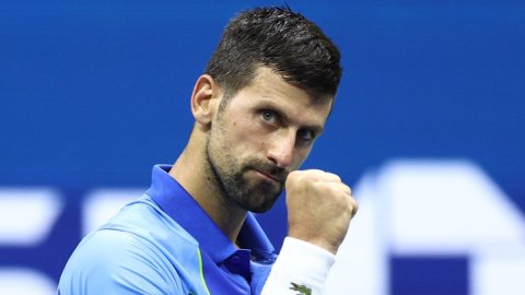 Aus Open: Novak Djokovic cruises past Pedro Martinez to reach second round