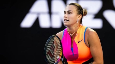 Aus Open: Sabalenka eases past Rajaonah in straight sets, signs off with ‘iconic’ selfie with Rod La