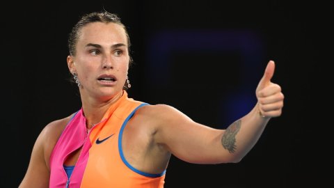 Aus Open: Sabalenka edges past Svitolina to enter 4th consecutive final