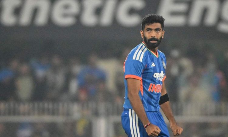 New Zealand set 154 runs target for India in third t20i