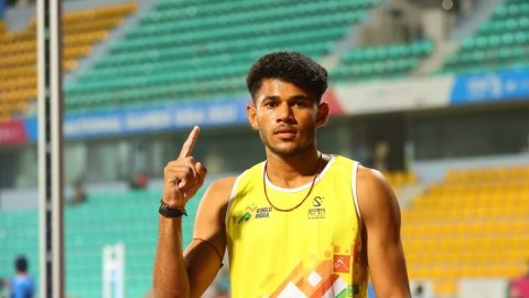 Have informed Sports Minister, says record holder Dev Meena, after TTE makes him deboard train, fine