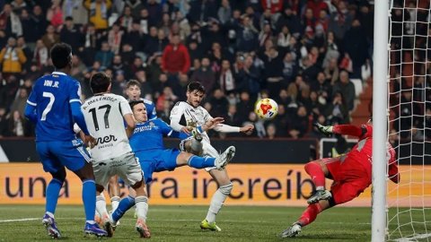 Arbeloa debuts with loss as Albacete knocks Real Madrid out of Copa del Rey
