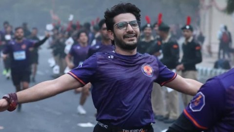 रन विद द नेवी: नई दिल्ली में रविवार को इंडियन नेवी हाफ मैराथन का दूसरा एडिशन