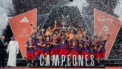Raphinha shines as Barca beat Madrid to retain Spanish Super Cup trophy