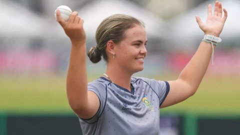 Reyneke earns maiden T20I call-up as SA name women squads for Pakistan series