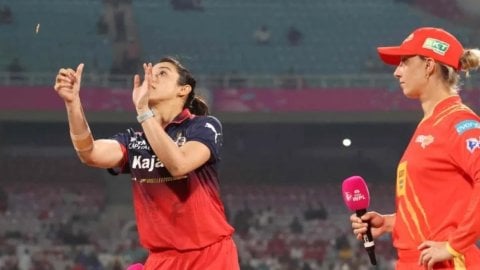 WPL 2026: Shivani handed debut as GG elect to bowl first against unbeaten RCB