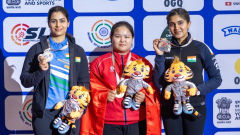 Asian Rifle/Pistol C'ship: Manu misses gold in shoot-off, Esha wins bronze in 25m Pistol