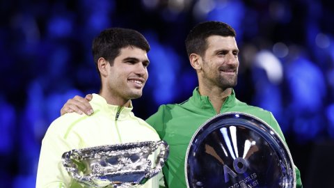 Aus Open: Alcaraz ends Djokovic’s perfect finals record to win first Australian Open title in Melbou