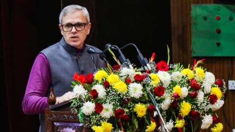 CM Omar Abdullah congratulates J&K on reaching maiden Ranji Trophy final
