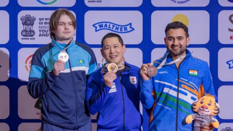 एशियन शूटिंग राइफल/पिस्टल चैंपियनशिप: रैपिड-फायर पिस्टल में अनीश ने जीता ब्रॉन्ज, भारत के नाम कुल 41