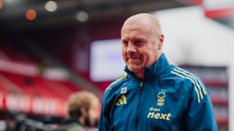 सिर्फ 17 मुकाबलों के बाद नॉटिंघम फॉरेस्ट ने हेड कोच को बर्खास्त किया