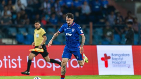 ISL 2025-26: Effiong Nsungusi’s brace helps Punjab FC beat Bengaluru FC 2-0 at home