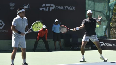 Maha Open ATP Challenger 75: Teenage sensation Manas Dhamne's dream run ends; Poonacha-Isaro progres