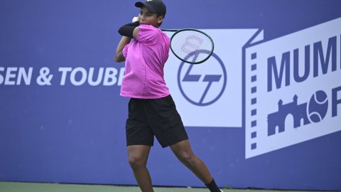 Mananchaya and Leolia Jeanjean cruise into the next round on day one of the Mumbai Open WTA 125K Ser