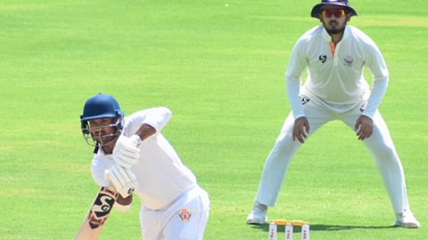 Ranji Trophy Final: Mayank leads fightback as Karnataka reach 144/4 at Tea on Day 3