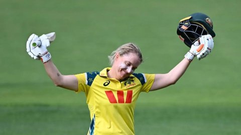 3rd ODI: Healy, Mooney fire Australia Women to massive 409/7 against India