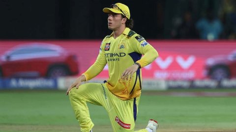 IPL 2026: CSK को लग सकता है एक और बड़ा झटका, धोनी के बाद इस खिलाड़ी की फिटनेस पर भी लटकी तलवार