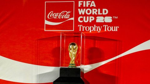New Delhi: FIFA World Cup Trophy Unveiled During Trophy Tour