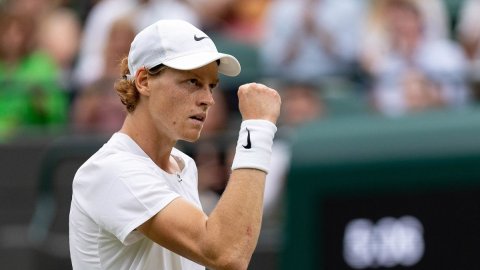 Wimbledon 2023: Sinner storms into maiden Grand Slam semifinal with win over Roman Safiullin