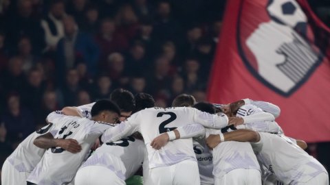 प्रीमियर लीग: बोर्नमाउथ के साथ 2-2 से ड्रॉ, रेफरी के फैसलों पर शिकायत दर्ज करेगा मैनचेस्टर यूनाइटेड 