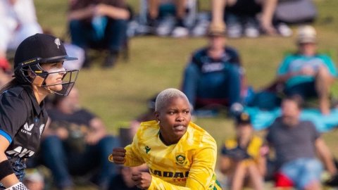 Khaka, Mlaba guide South Africa to series-levelling win against New Zealand in 2nd T20I