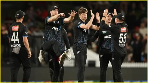 NZ vs SA 2nd T20: लॉकी फर्ग्यूसन और बेन सियर्स ने चटकाए 3-3 विकेट, हैमिल्टन में न्यूजीलैंड ने साउथ अ
