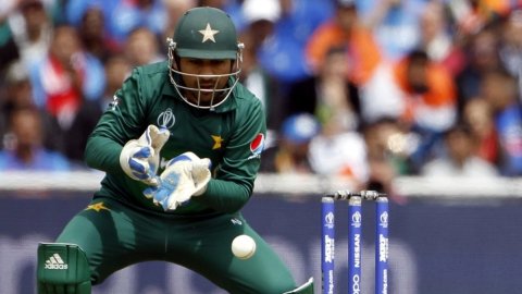 Pakistan’s Champions Trophy winning captain Sarfaraz Ahmed retires from international cricket