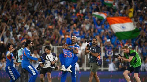 President Murmu congratulates Team India on T20 WC triumph, hails historic achievement