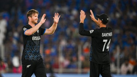 Santner to lead NZ squad for five match T20I series against SA