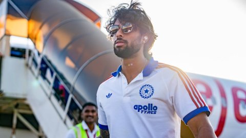 T20 WC: Flat Wankhede pitch could even out advantage, low dew promises good contest, says Karthik