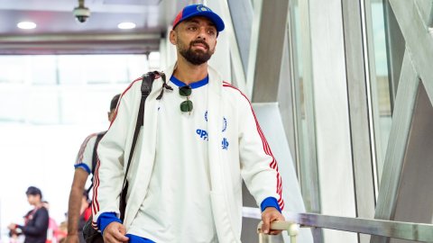 T20 WC: 'He is only one game away from changing the tide,' says Santner on Varun's poor form