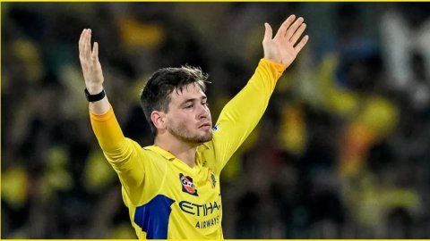 CSK vs DC: Noor Ahmad को रिप्लेस कर सकते हैं ये 3 खिलाड़ी, Chennai Super Kings की प्लेइंग XI का बन स