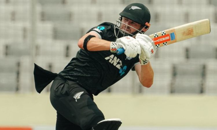 New Zealand set 248 runs target for Bangladesh in first odi