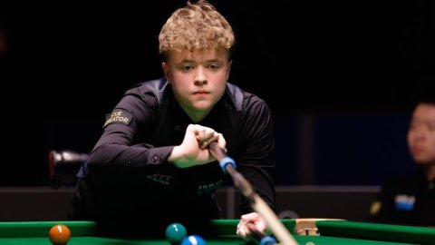 A day after discharging from hospital, Stan Moody, 19, qualified for World Snooker Championships