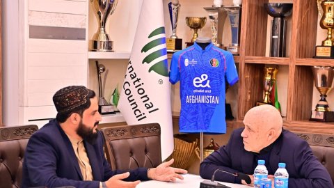 Afghanistan head coach Pybus arrives in Kabul for a month-long training camp ahead of India series