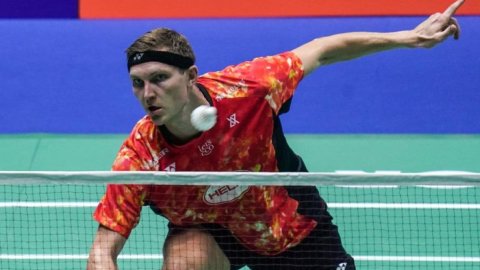 ‘An honour to share the court’: Christie leads tributes after Axelsen retires