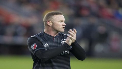 Arsenal have been brilliant all season, their fans need to be better: Wayne Rooney