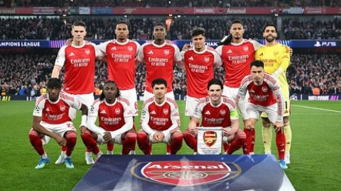 Arsenal hold off Sporting to enter Champions League SFs