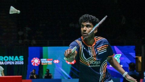 Badminton Asia C'ships: Ayush enters QF; Sindhu, Prannoy bow out