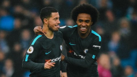 Chelsea chiefs hold urgent meeting as Rosenior's future remains uncertain