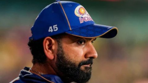 VIDEO: मुंबई इंडियंस को लगा 440 वोल्ट का झटका, PBKS के खिलाफ मैच से बाहर हुए रोहित शर्मा!