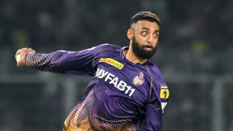 IPL 2026: छूमंतर हुई वरुण चक्रवर्ती की 'मिस्ट्री'? खराब फॉर्म बनी चिंता का विषय